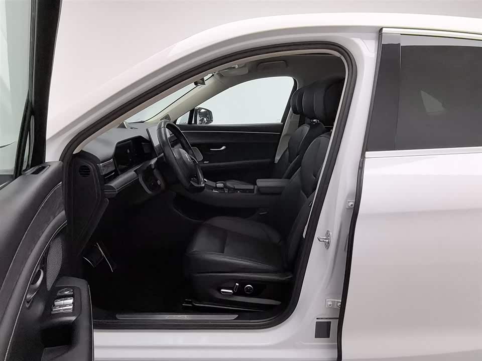 AITO Ask the world M5