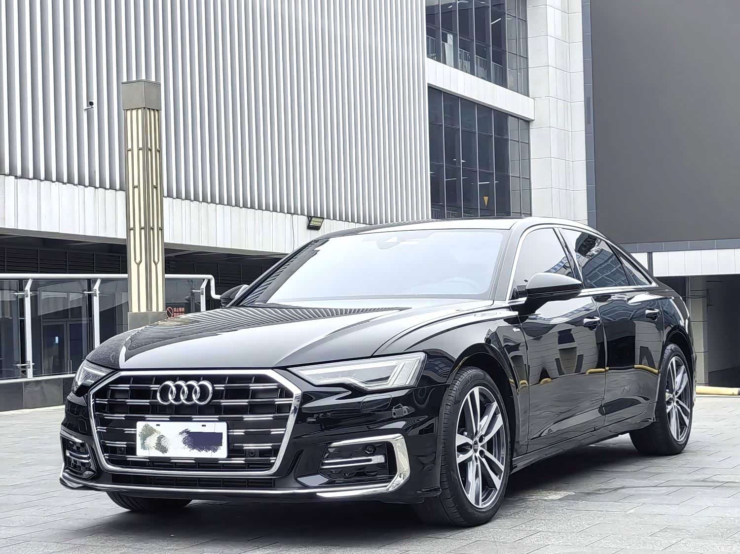 Audi A6L, 2024 1