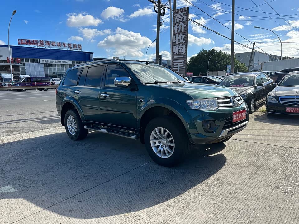 Mitsubishi Pajero Jinchang