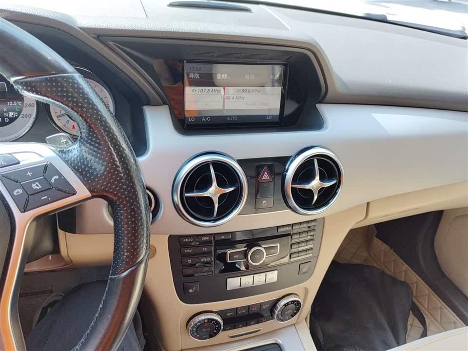 Mercedes-Benz GLK class