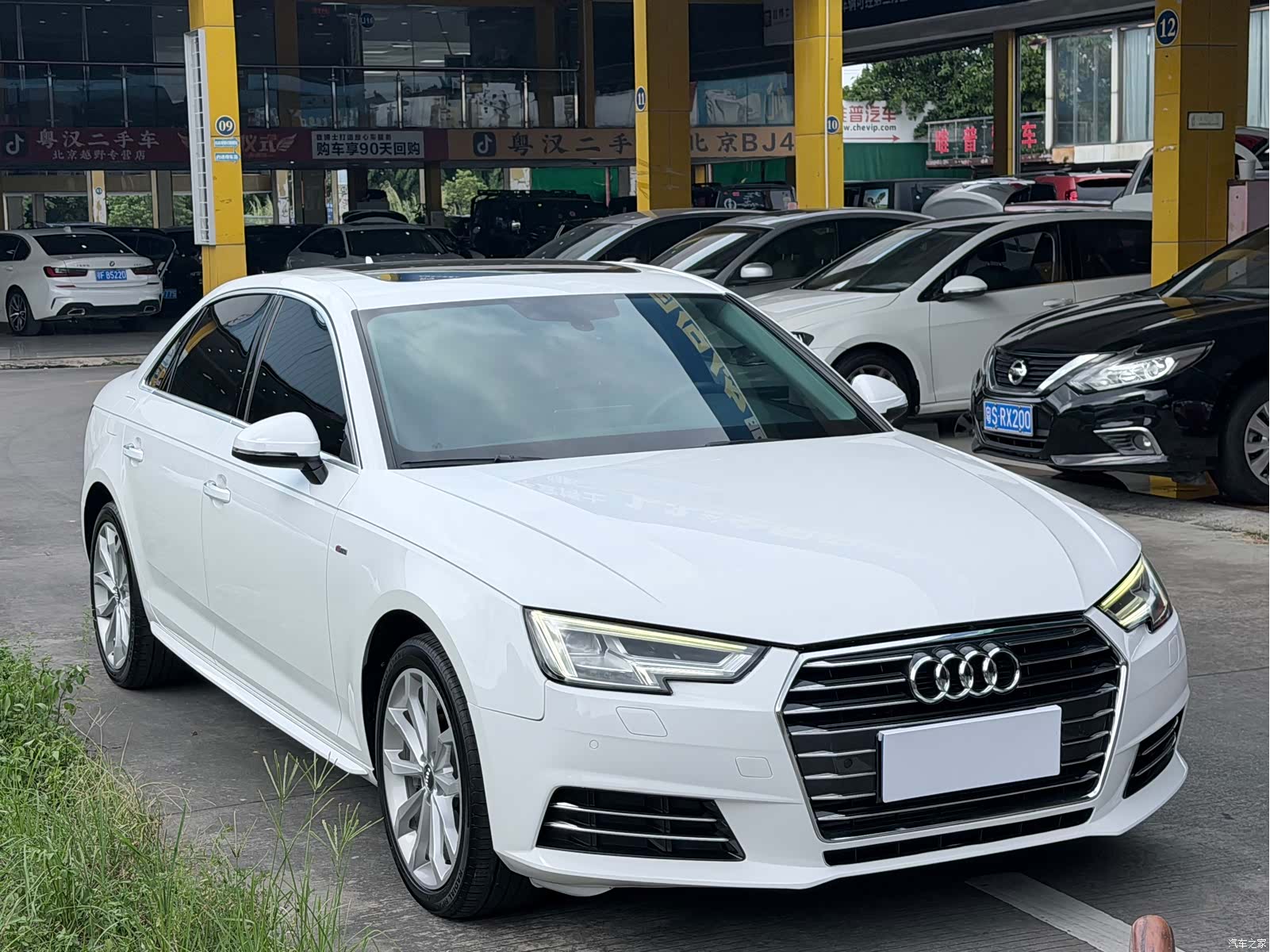 Audi A4L, 2017 3