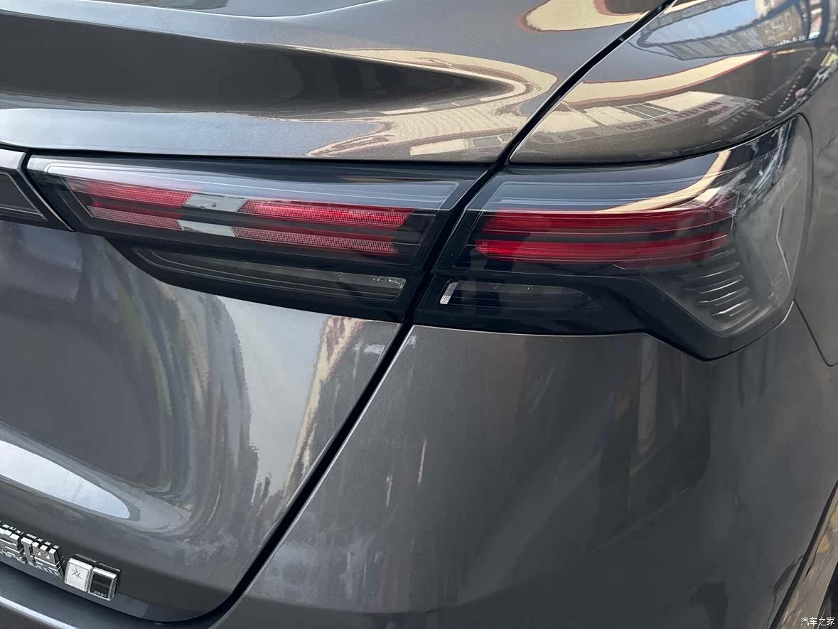 Geely Binray, 2025 6
