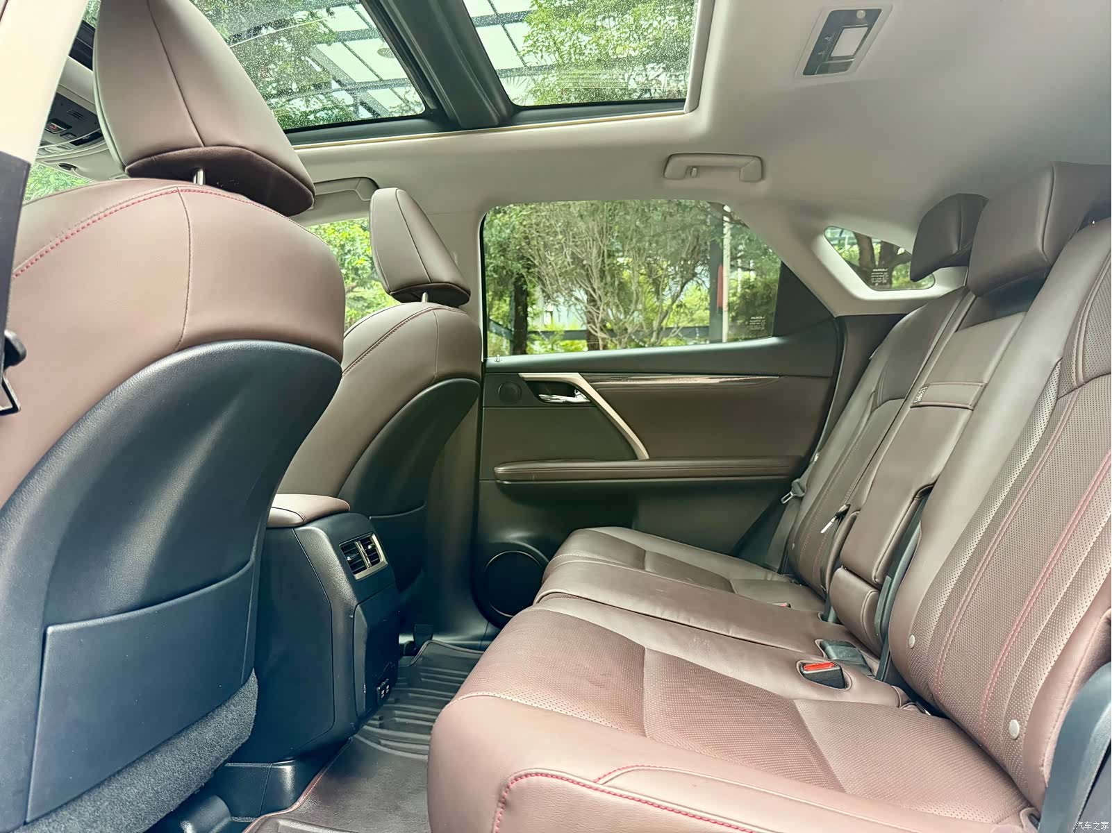 Lexus RX, 2022 16
