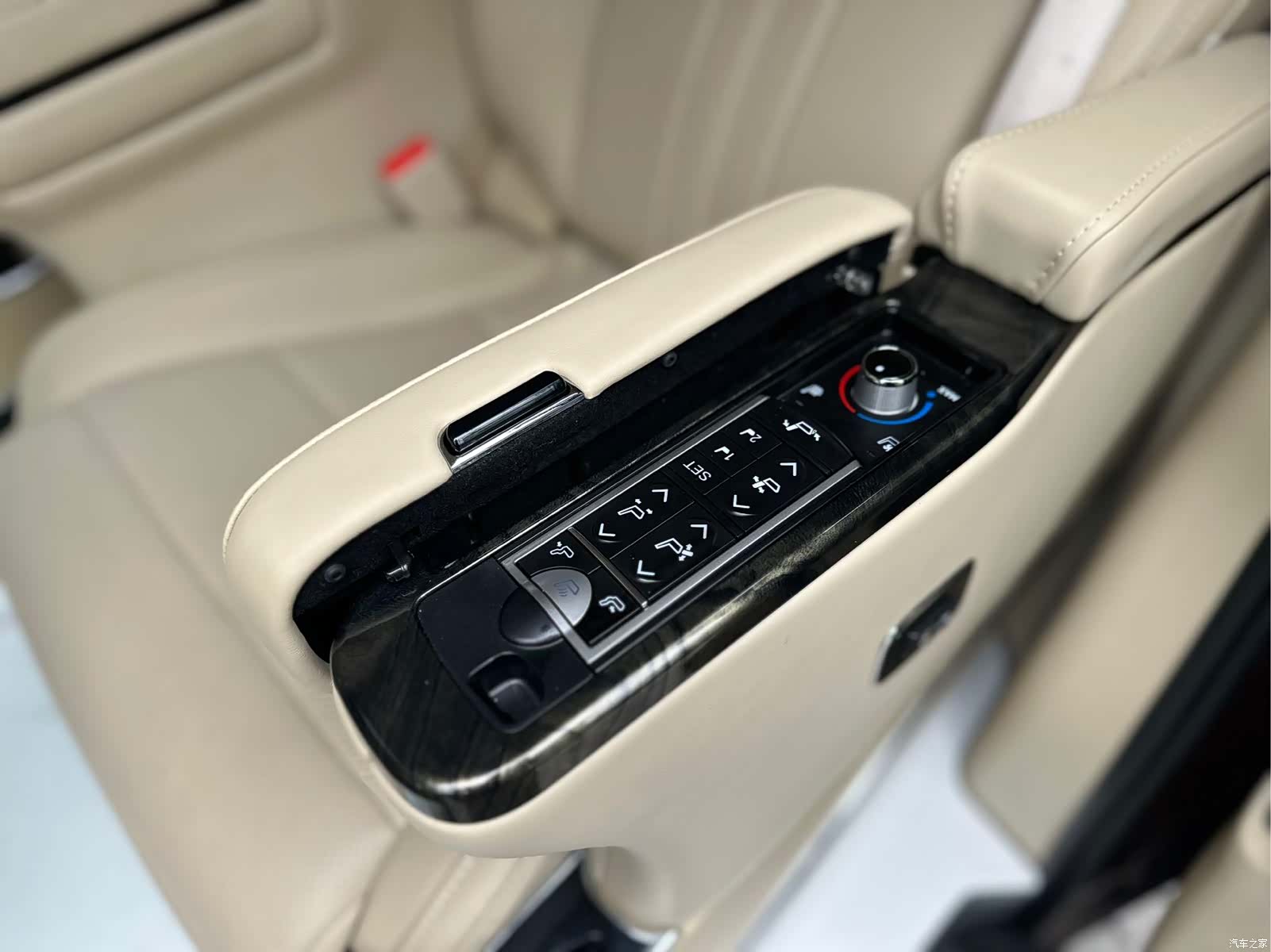 Buick GL8, 2022 11