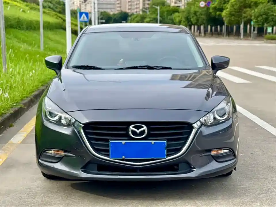 Mazda 3 Angkesaila