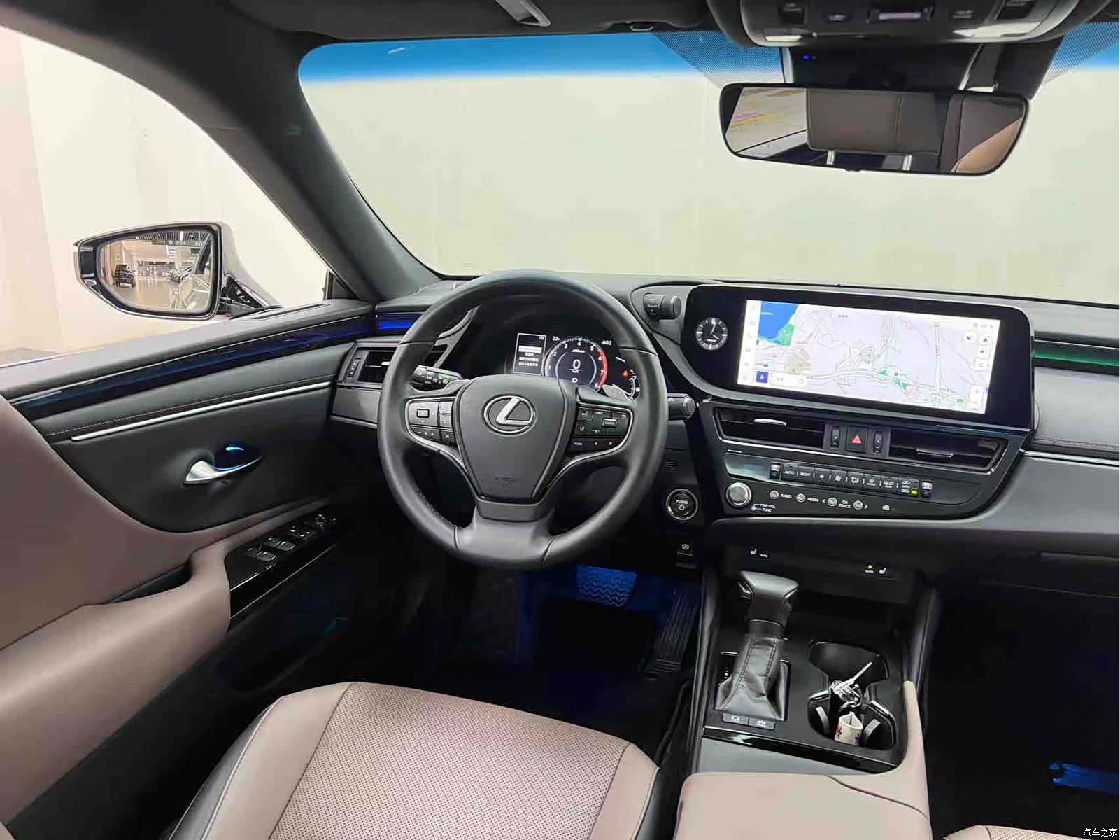 Lexus ES, 2024 16