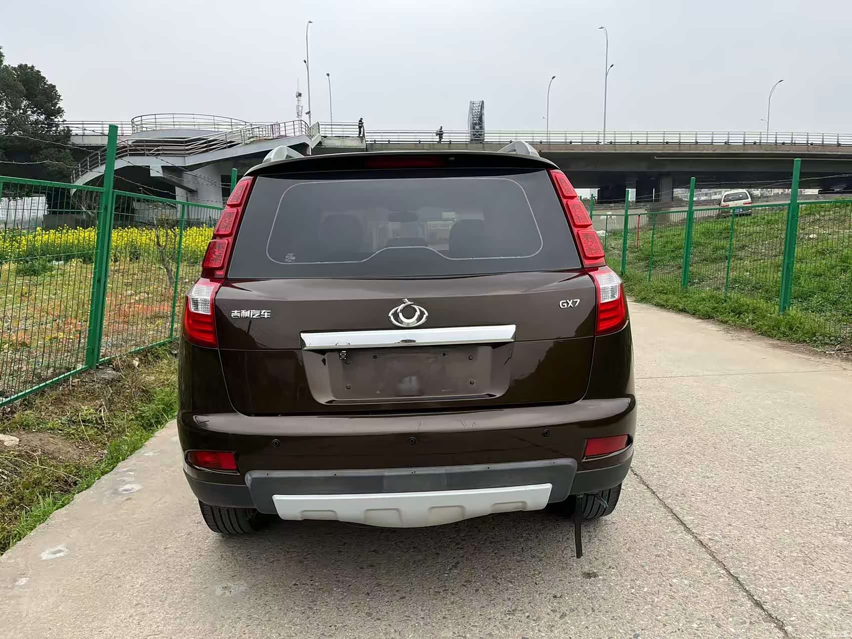 Geely GX7, 2014 6