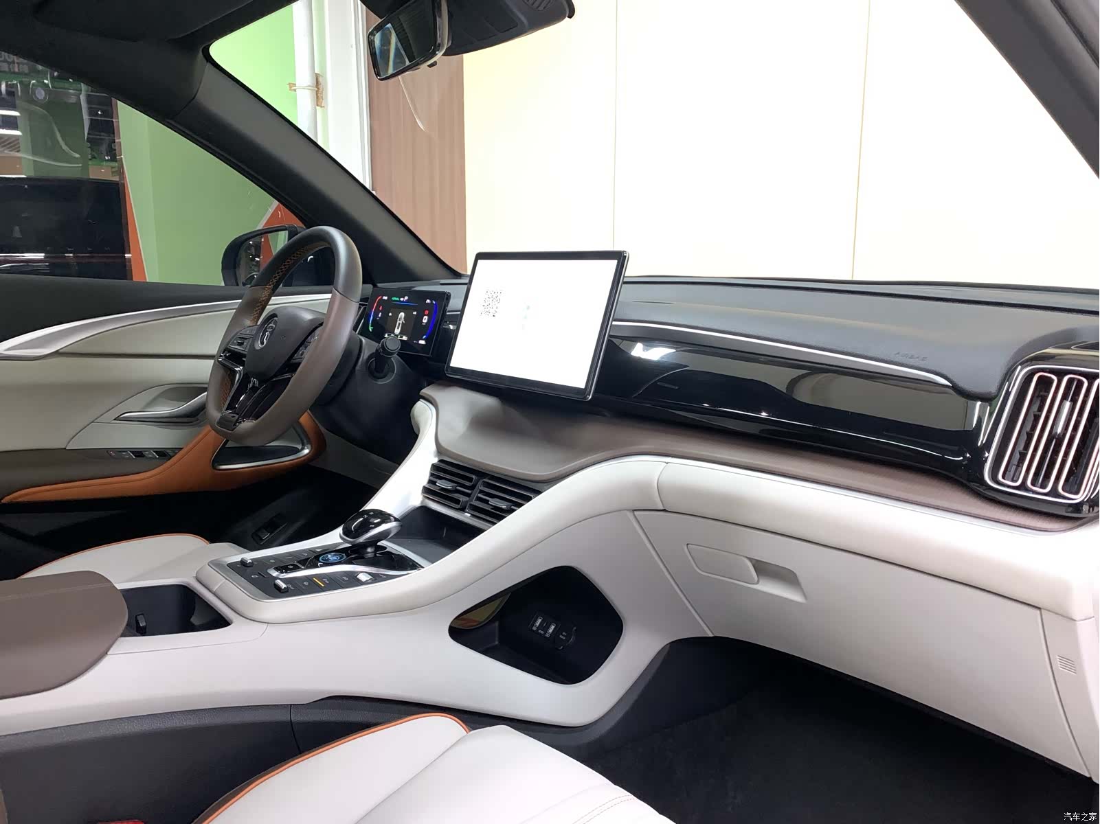BYD Song, 2022 10