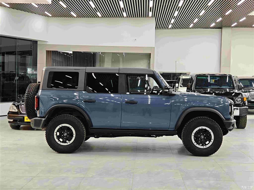 Ford Bronco, 2024 4