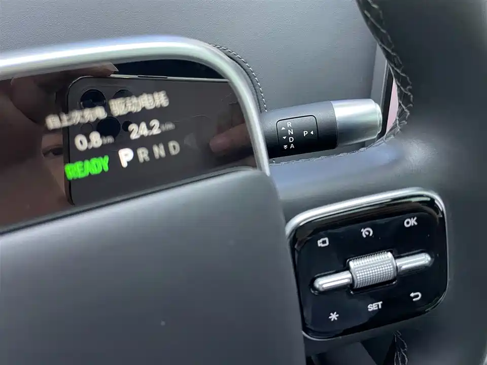 Li Auto Ideal L8