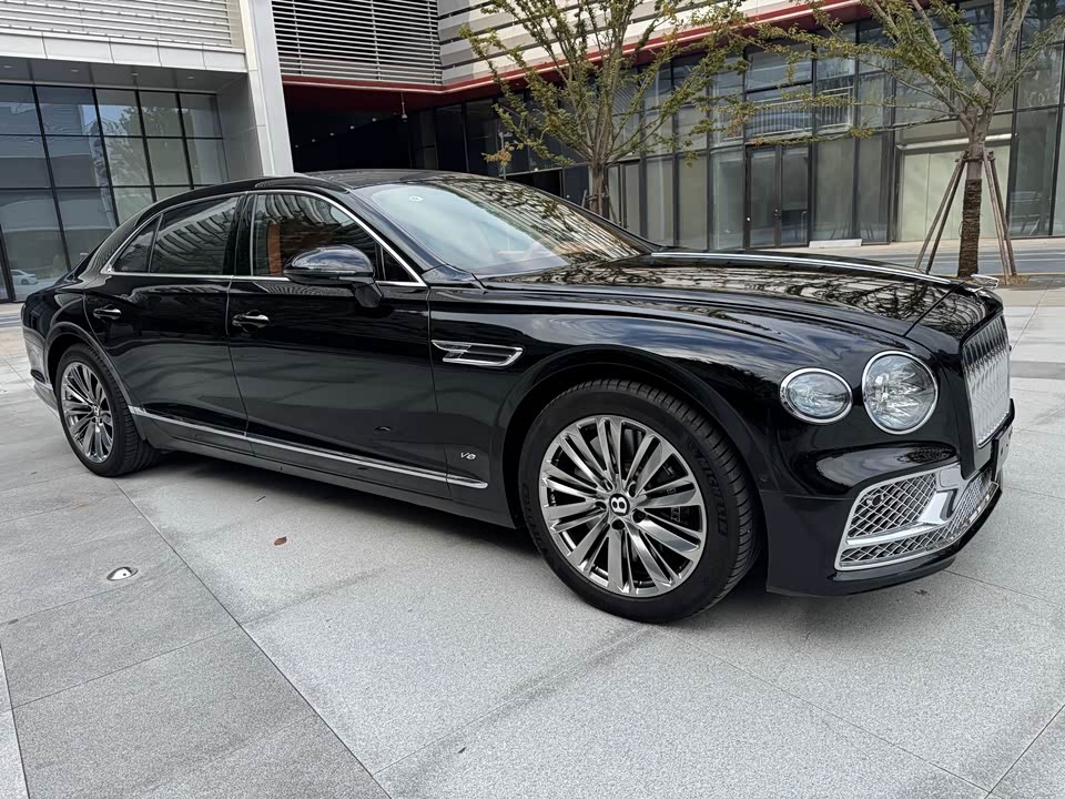 Bentley Flying