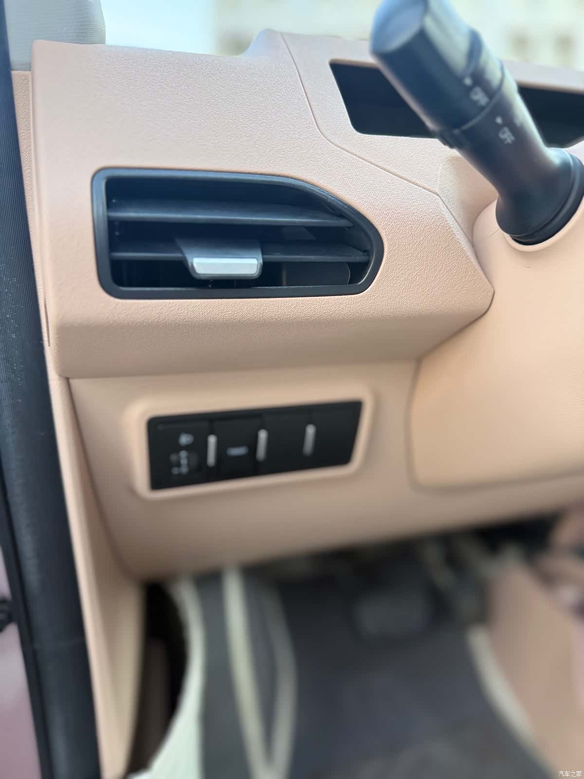 Geely Panda, 2023 14