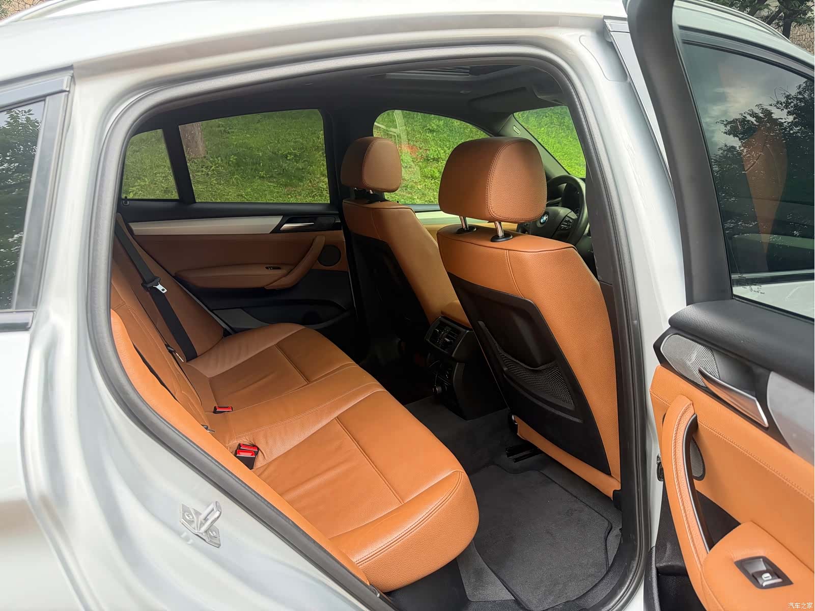 BMW X4, 2015 10