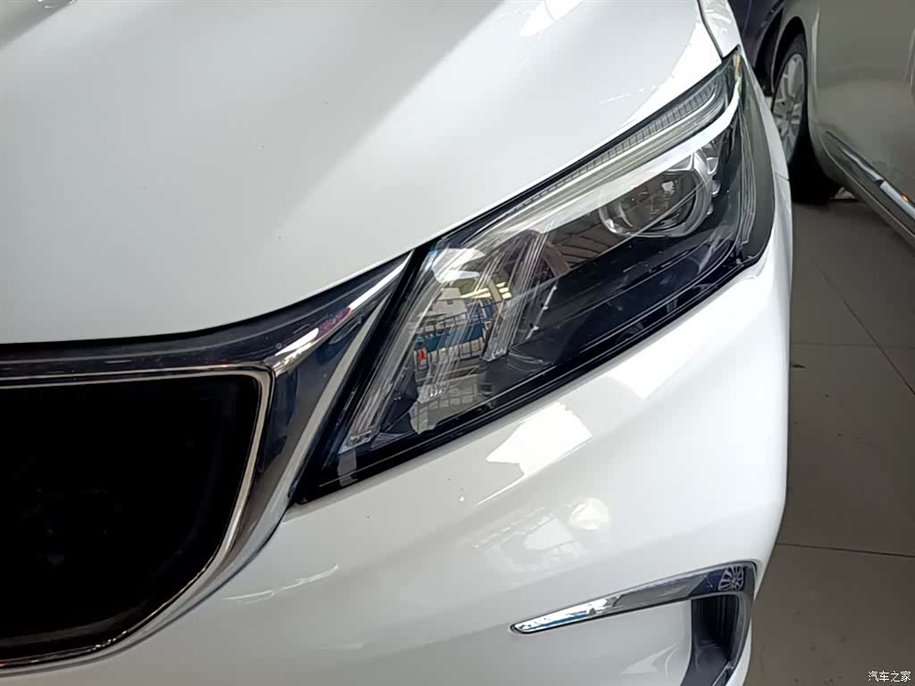 Geely Binray, 2021 24
