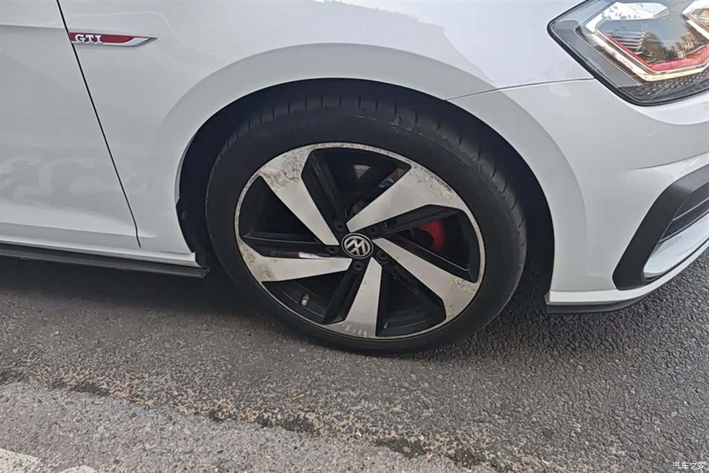 Volkswagen Golf, 2018 6