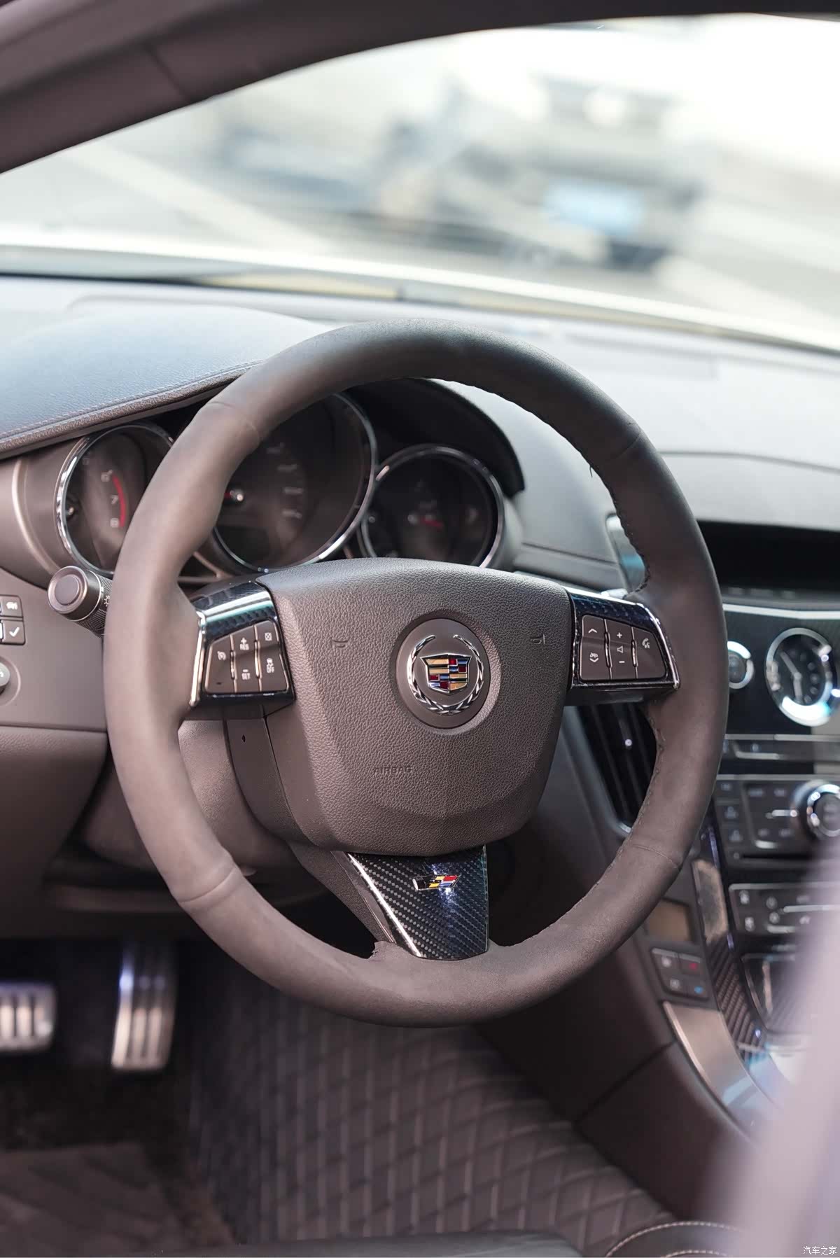 Cadillac CTS, 2013 8