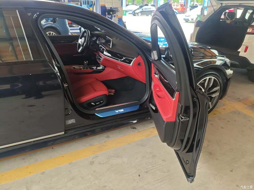 BMW 7 Series, 2018 7