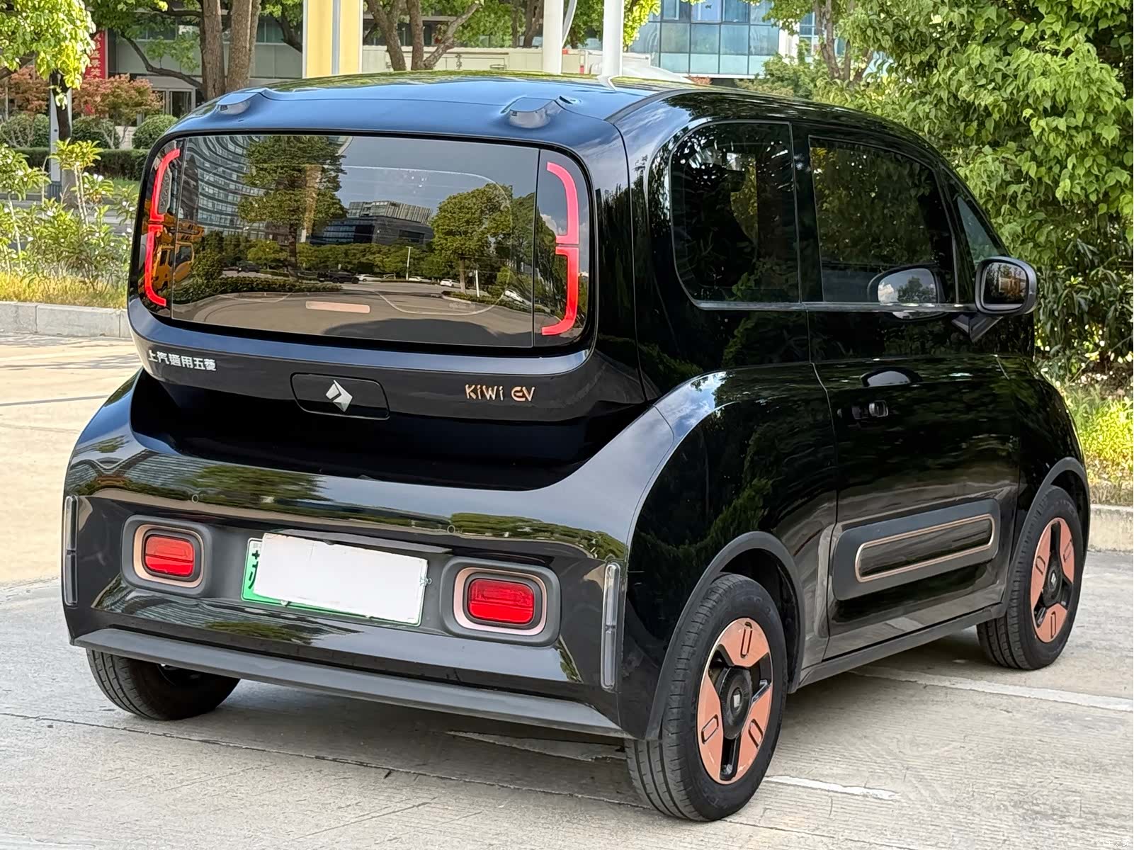 Wuling Yuan, 2022 все фото