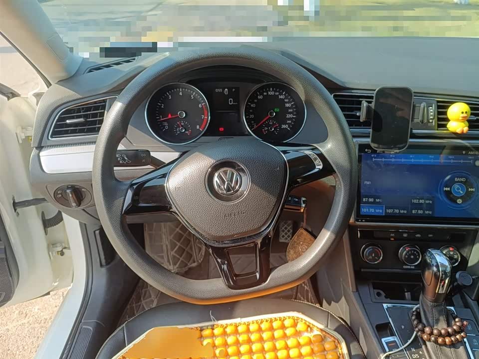 Volkswagen Lingdu
