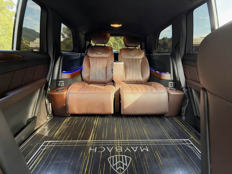 Mercedes-Benz GL grade