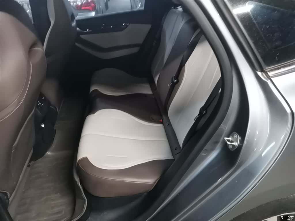 BYD Qin, 2023 17