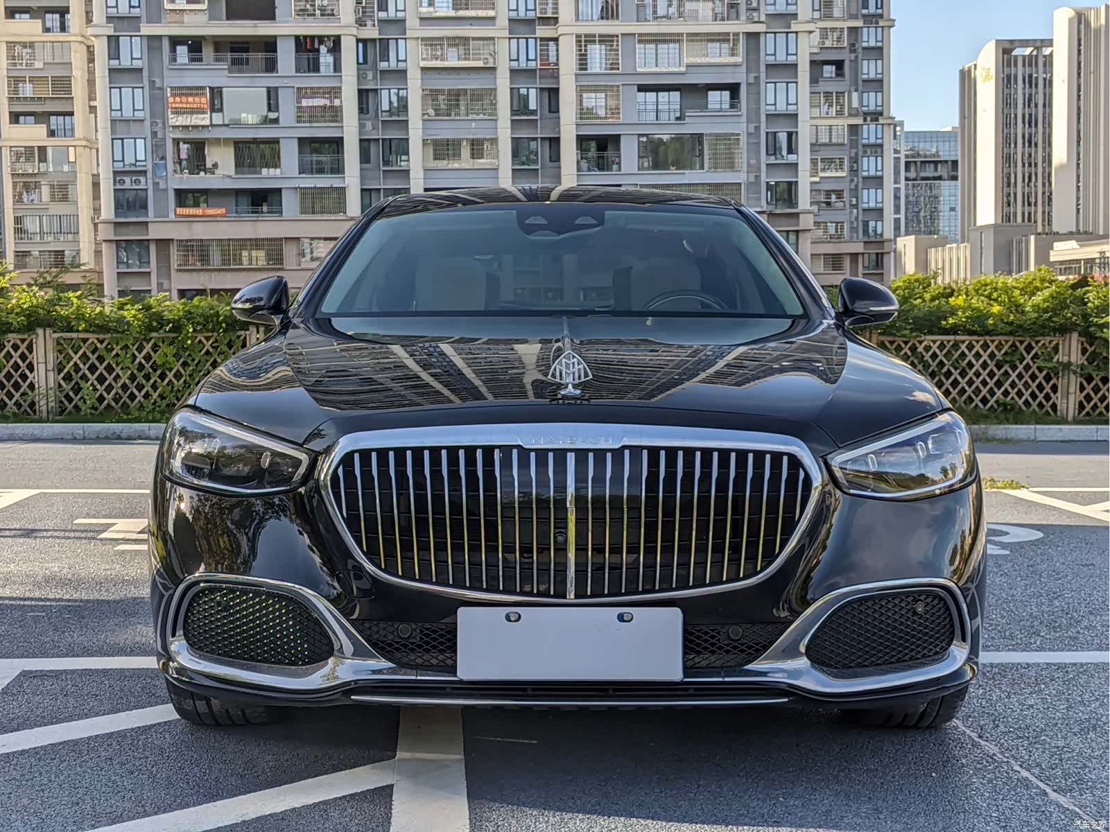 Maybach S-Class, 2023 2