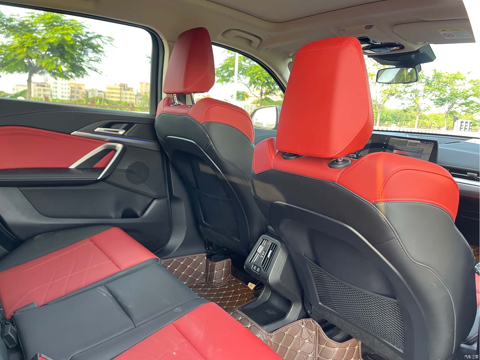 BMW X1, 2024 13
