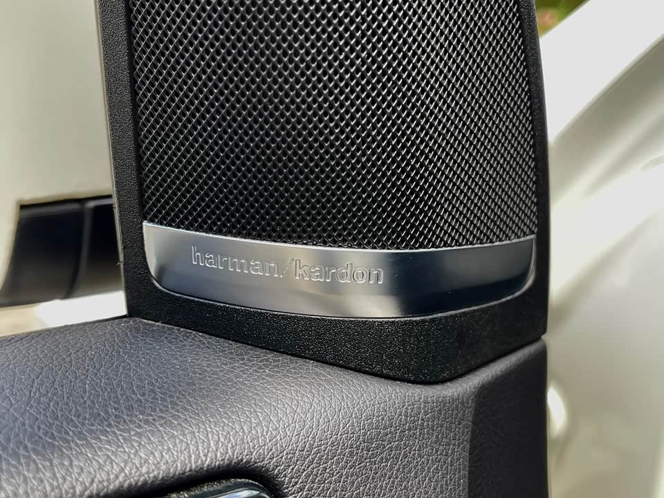 Mercedes-Benz GL grade