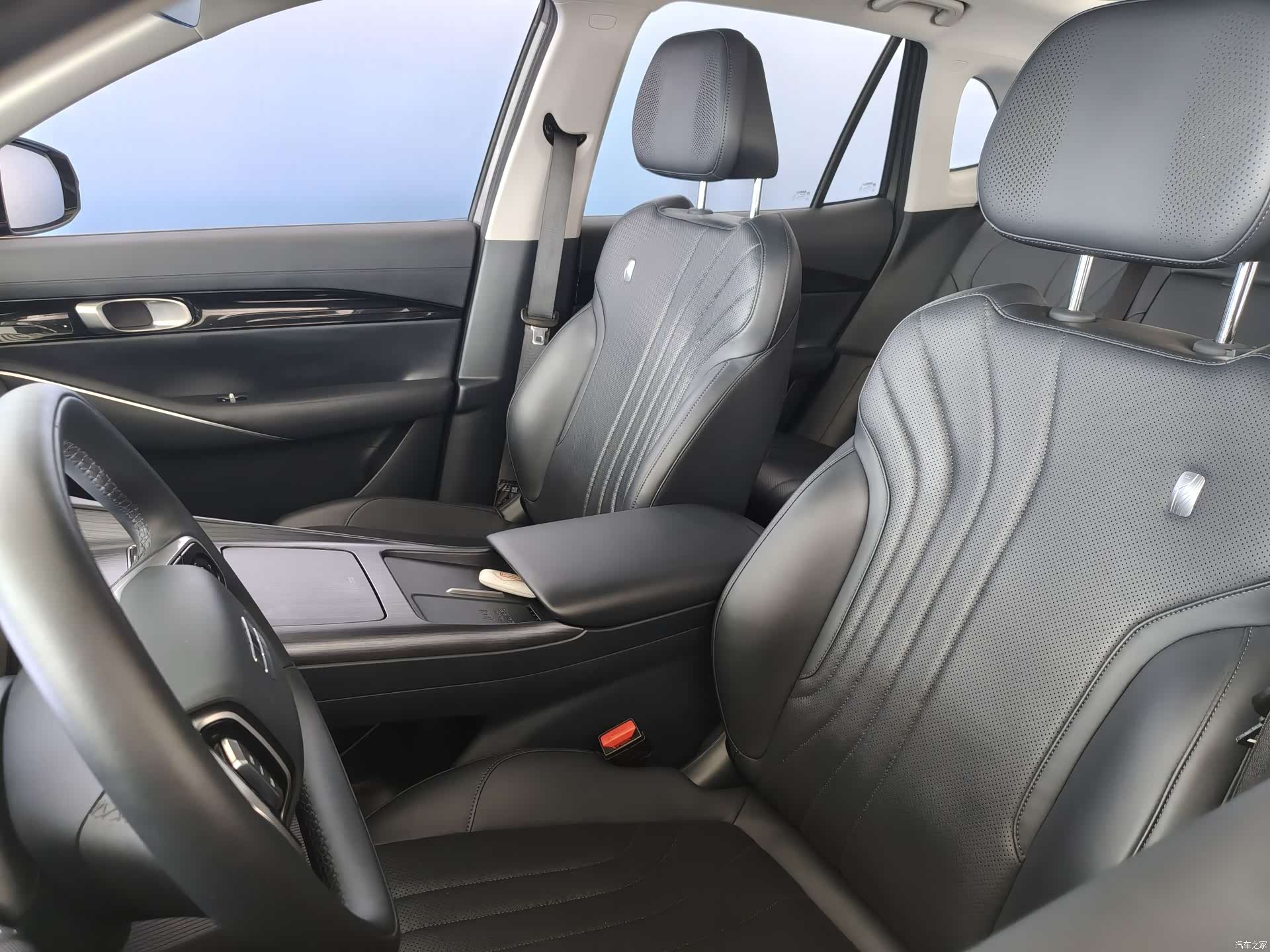 Geely Galaxy E5, 2024 8