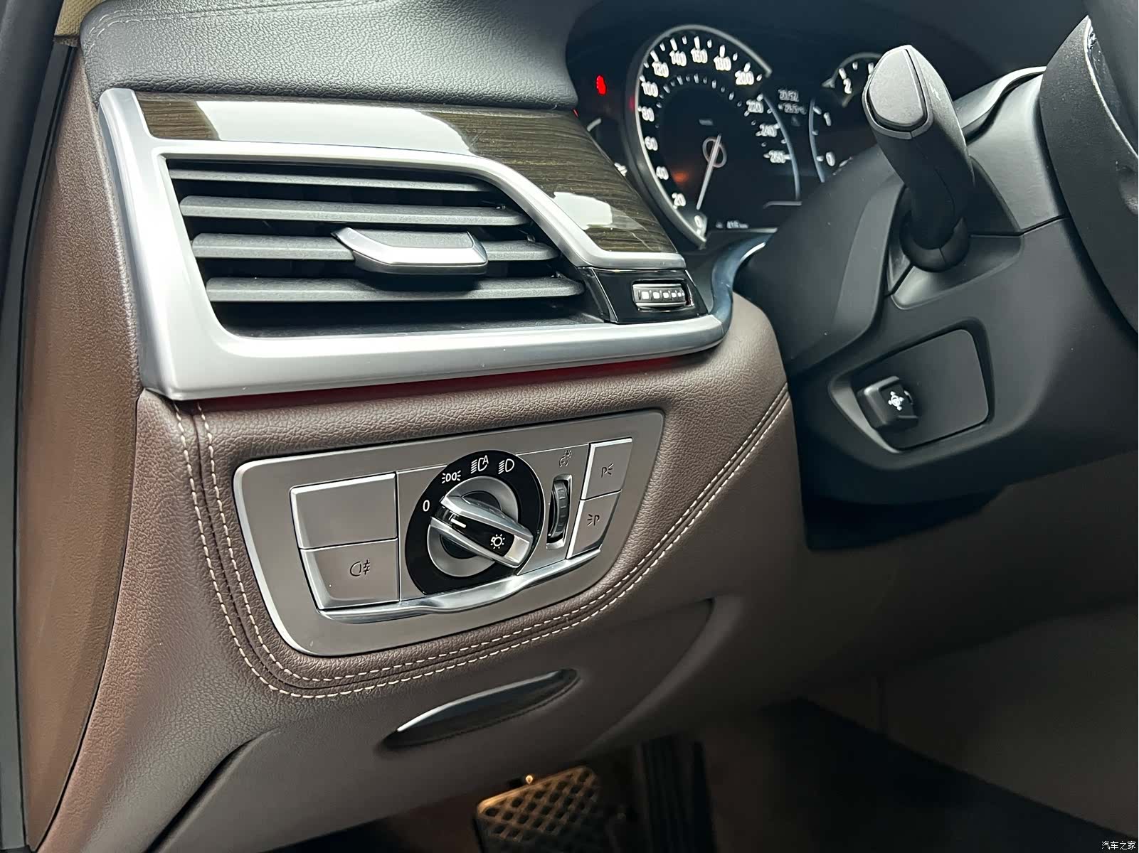 BMW 7 Series, 2019 18