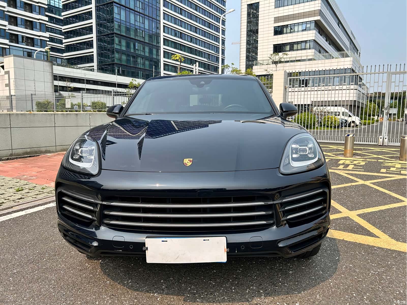 Porsche Cayenne, 2022 2