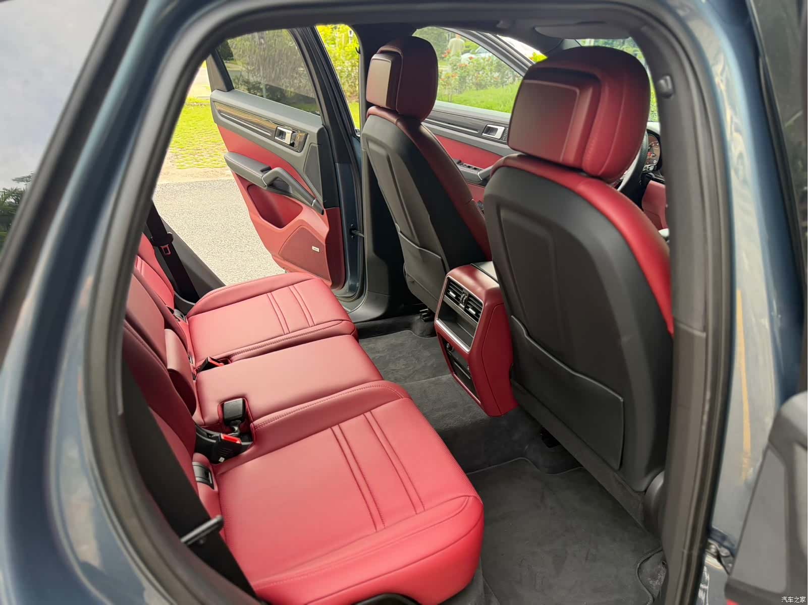 Porsche Cayenne, 2018 9