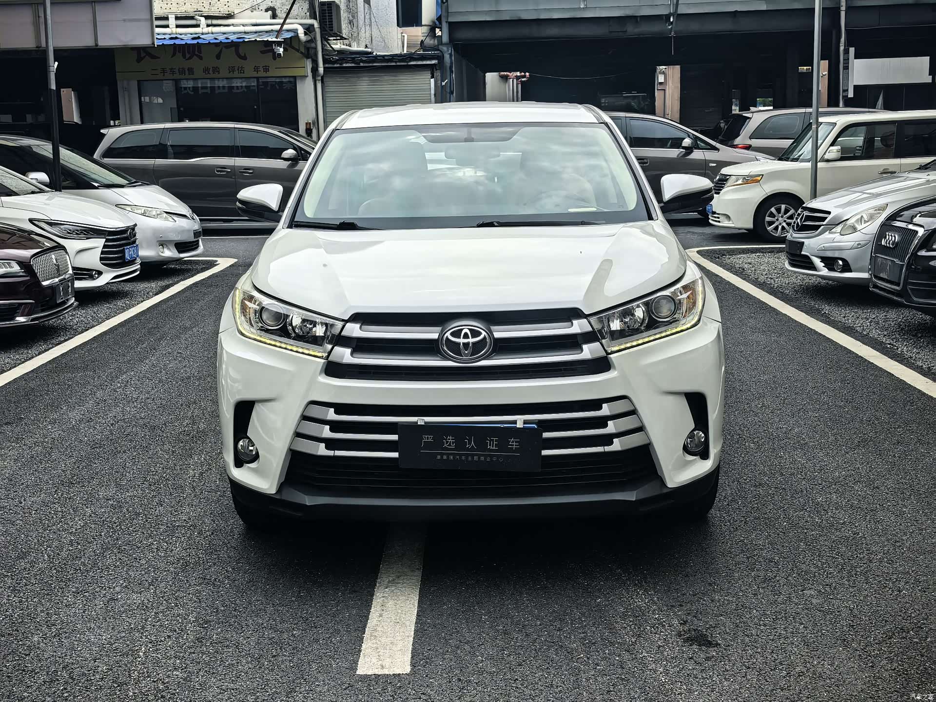 Toyota Highlander, 2020 все фото