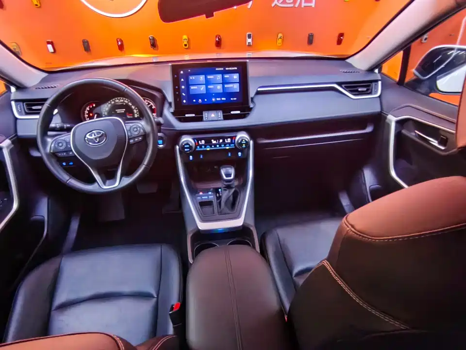 Toyota RAV4 Rongfang