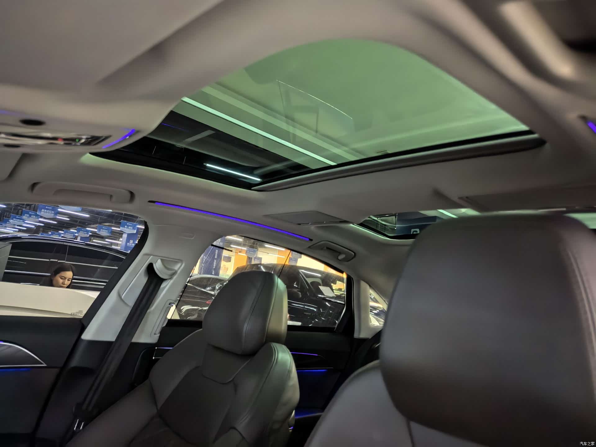 Audi A8L, 2022 8