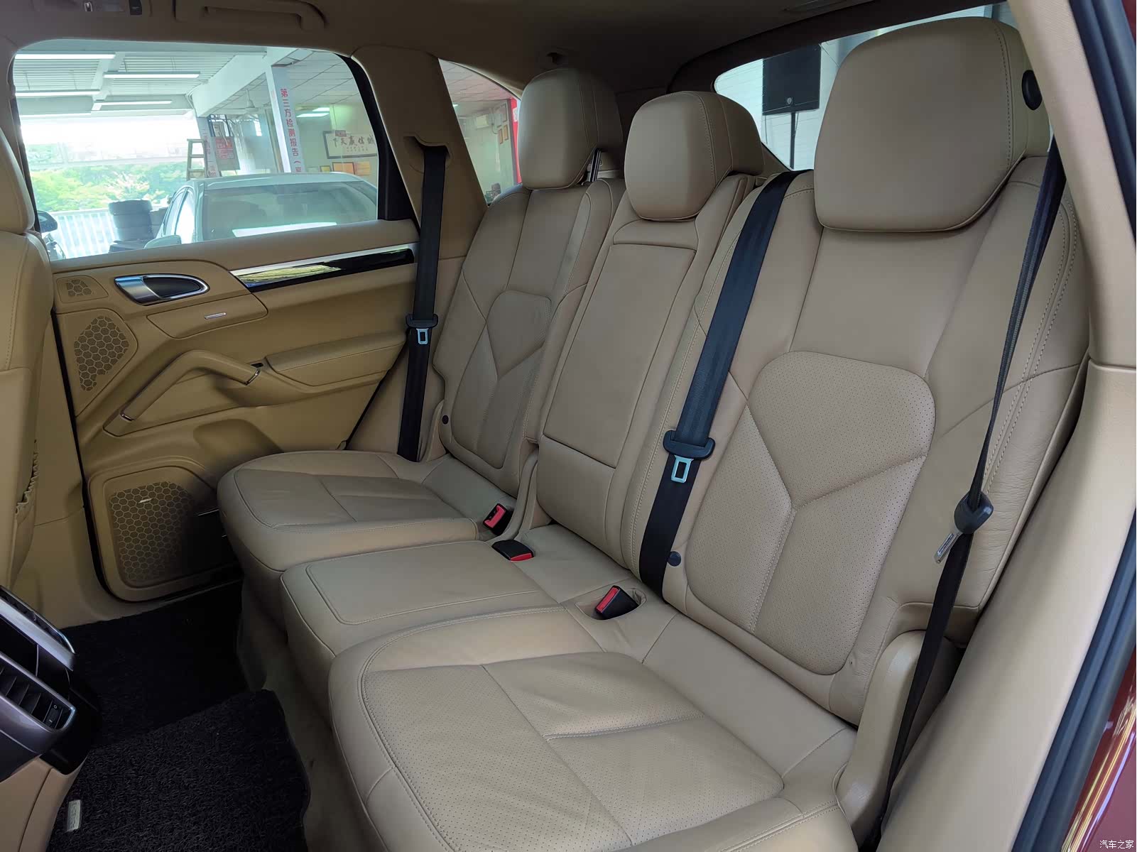 Porsche Cayenne, 2013 17