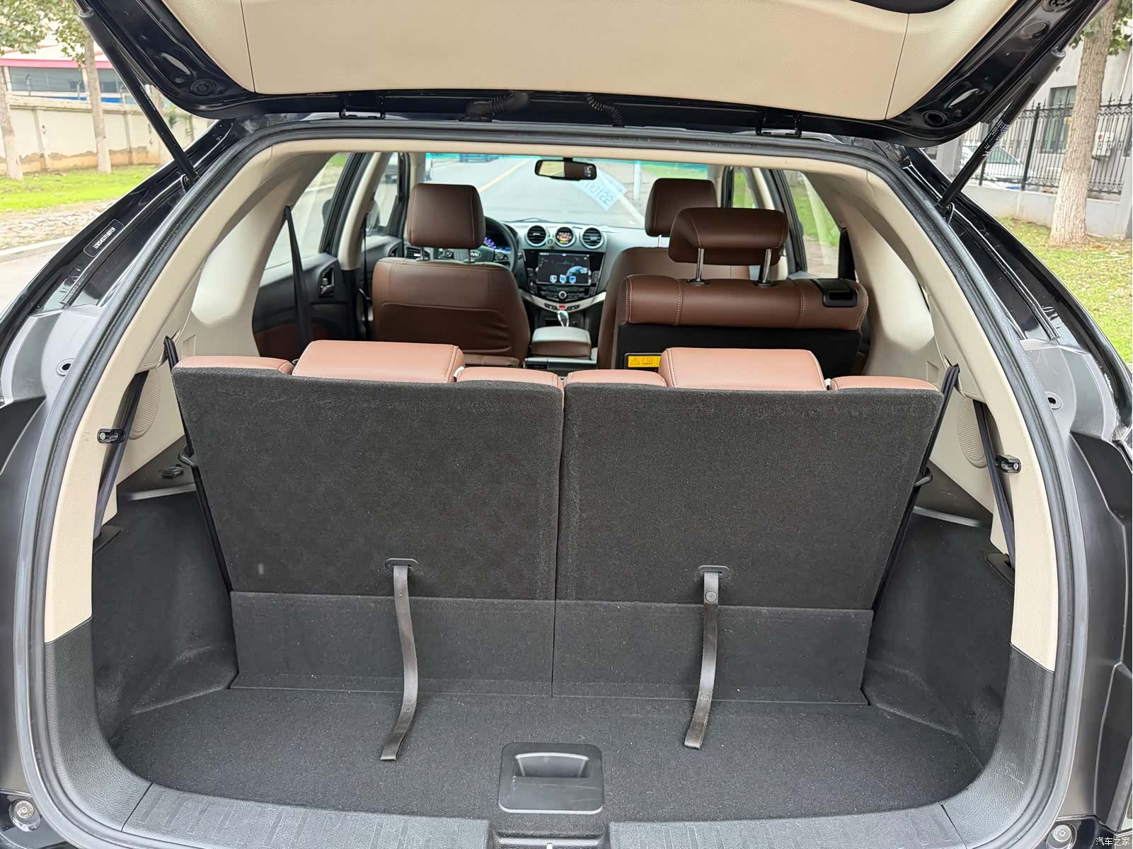BYD S7, 2015 11