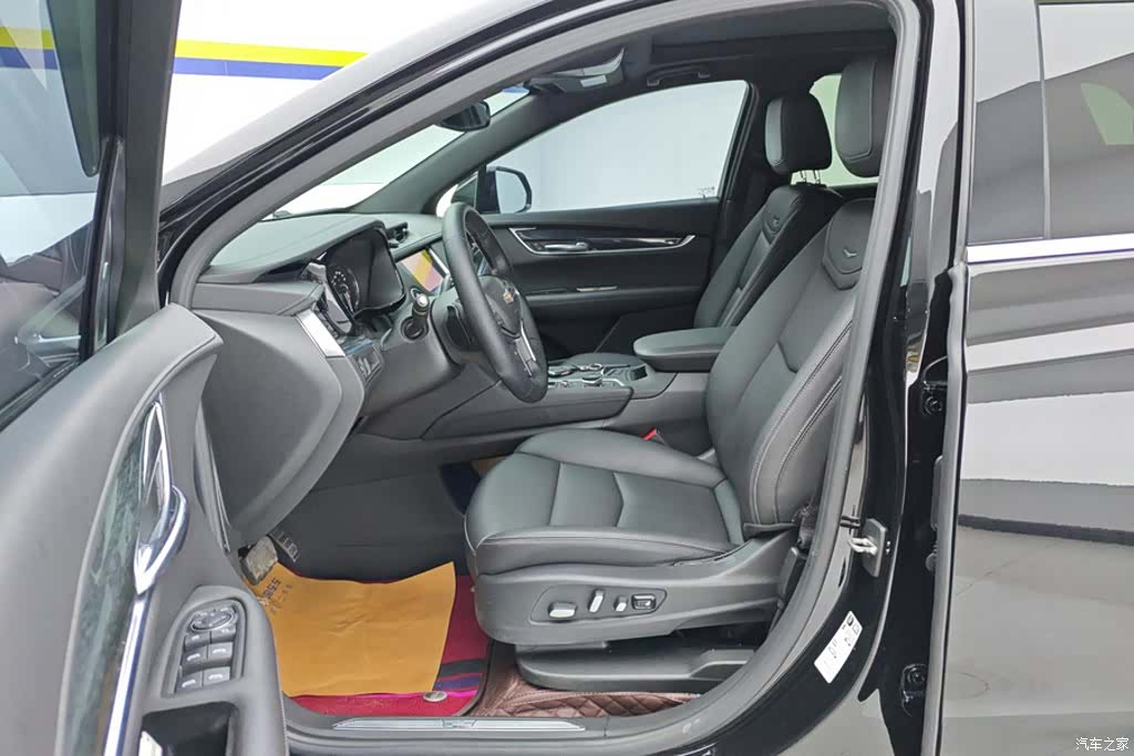 Cadillac XT5, 2022 9