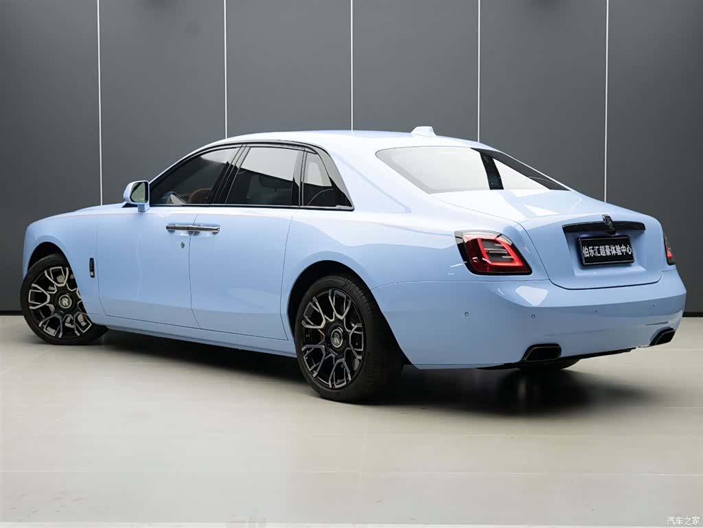 Rolls-Royce Ghost, 2023 7