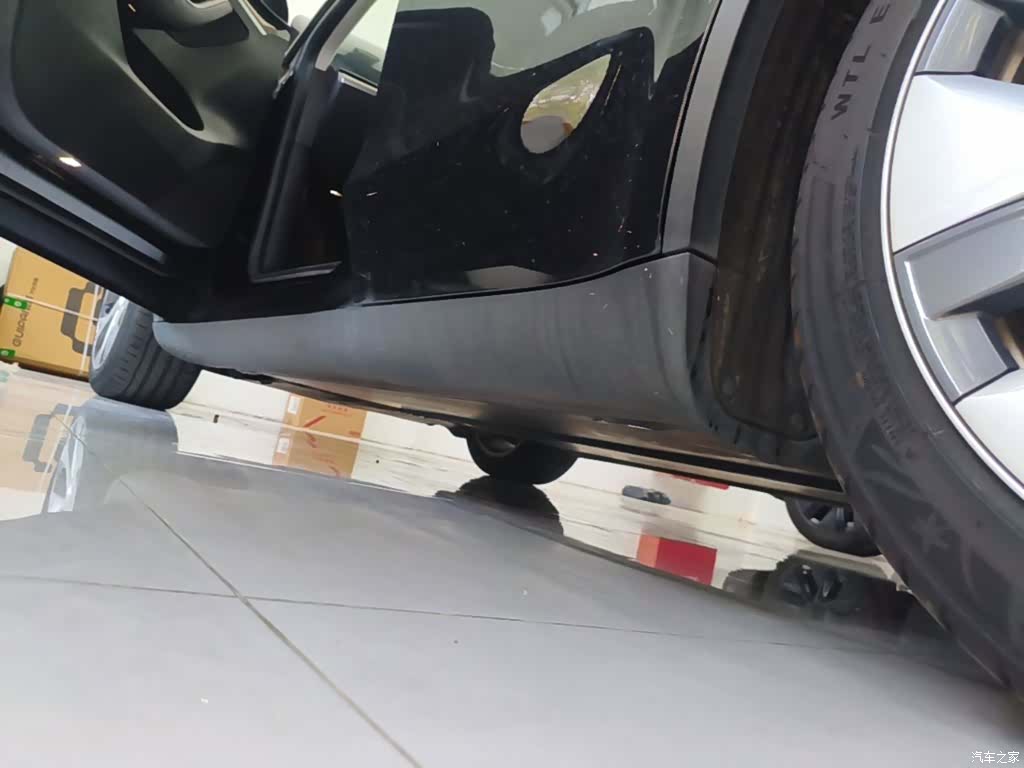 Tesla Model Y, 2022 21