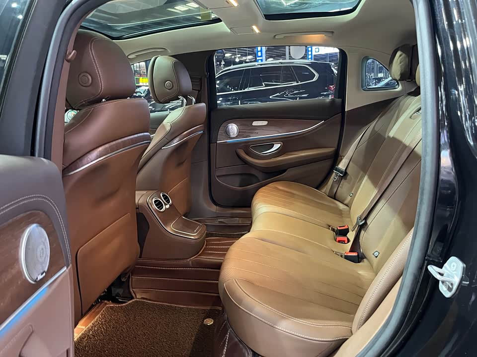 Mercedes-Benz E-class Mercedes-Benz E-class