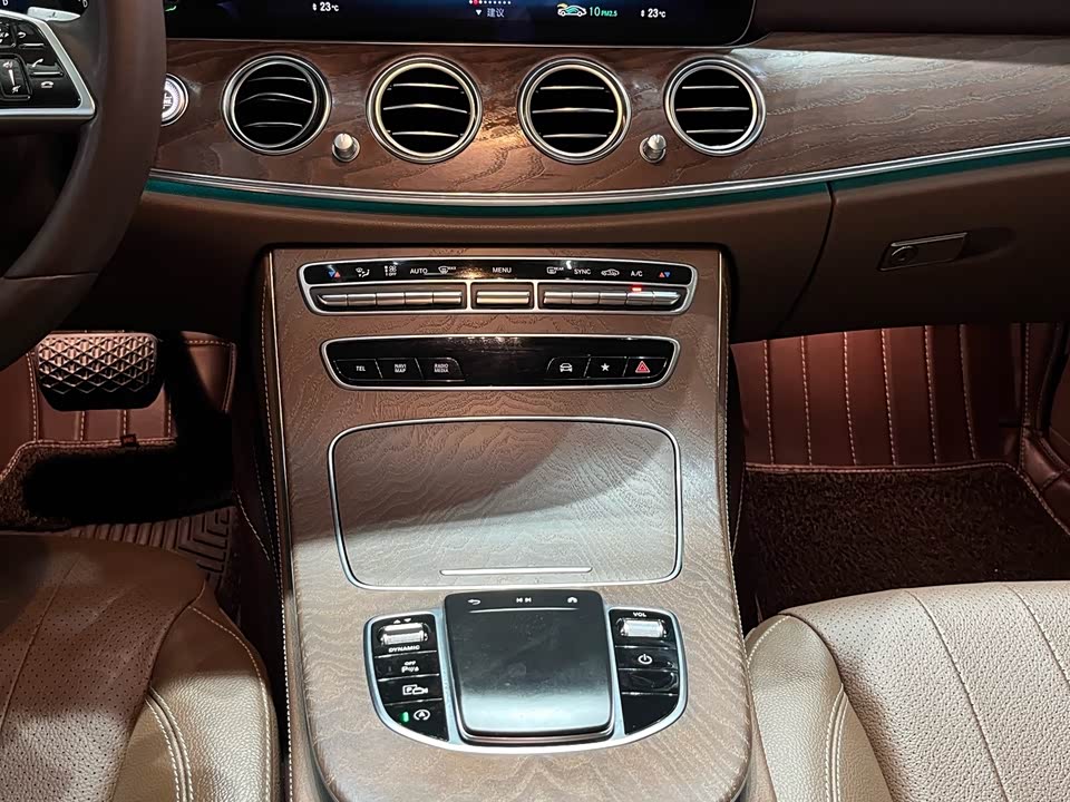 Mercedes-Benz E-class Mercedes-Benz E-class