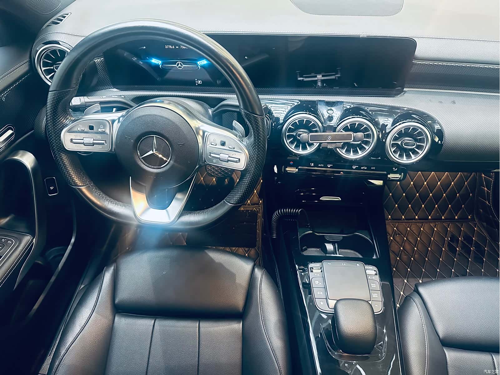 Mercedes-Benz A-Class, 2022 12