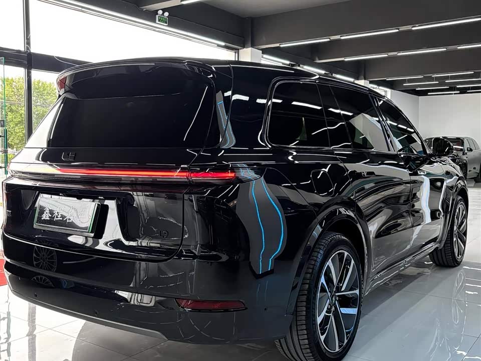 Li Auto Ideal L9