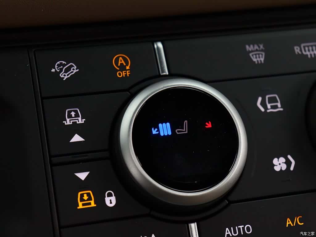 Land Rover Defender, 2024 25