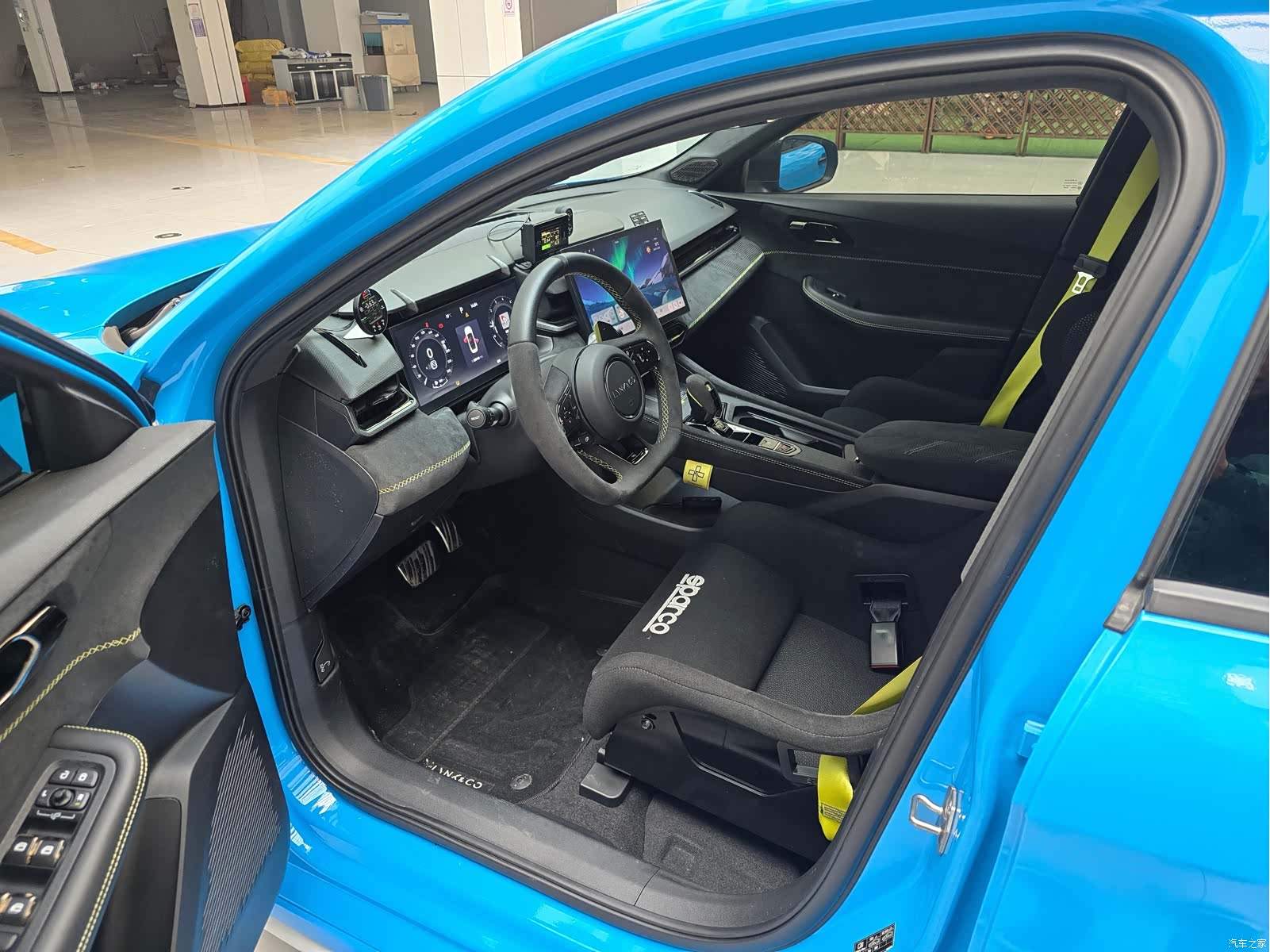 Lynk & Co 02, 2024 8