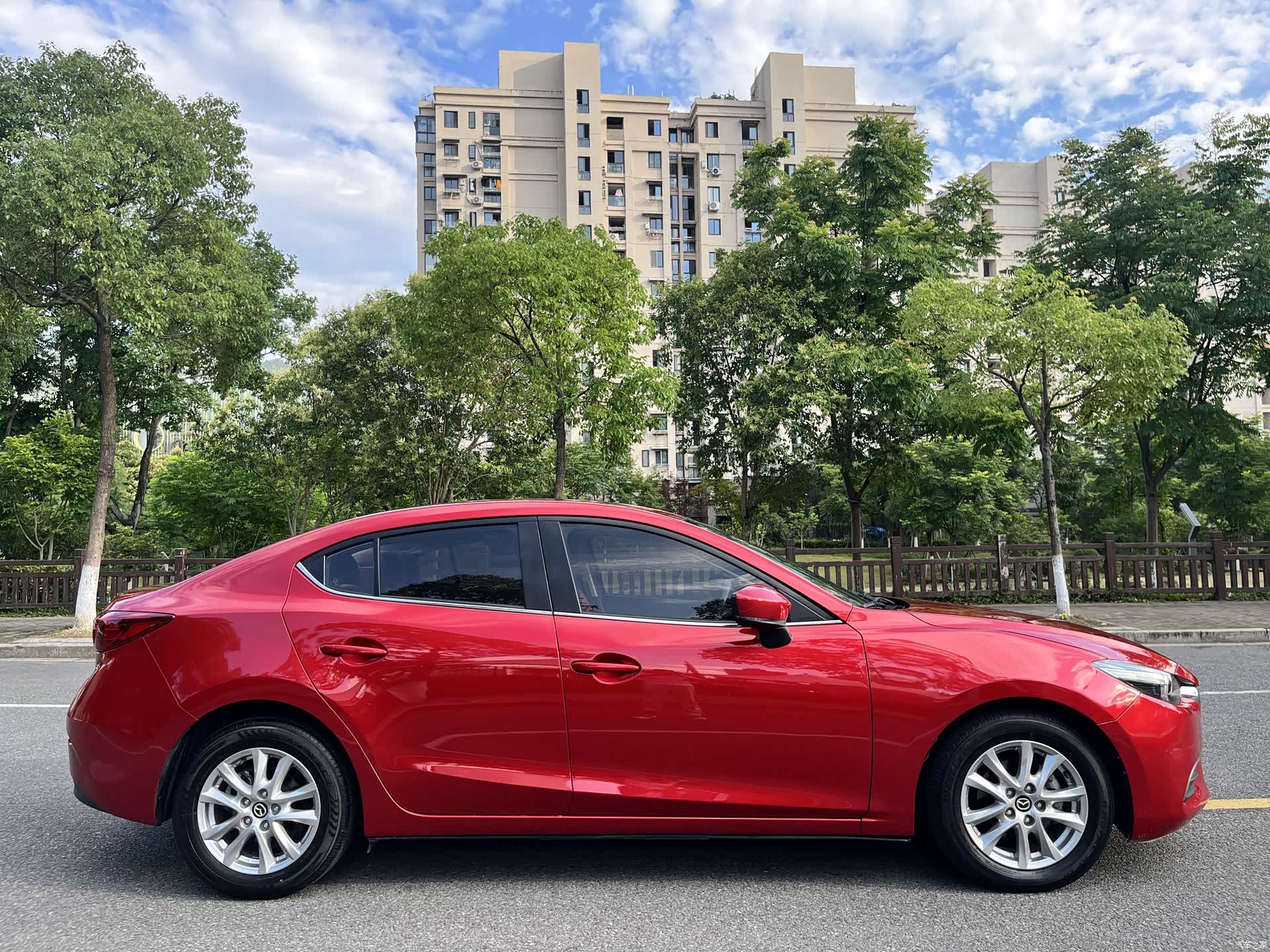 Mazda Mazda3, 2018 13