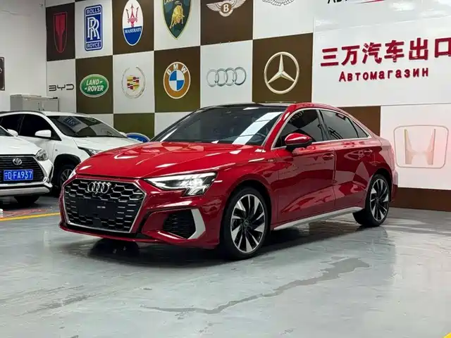 Audi A3 2023 — купить из Китая под заказ