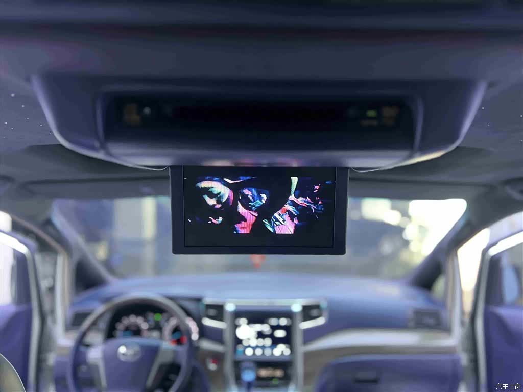 Toyota Alphard, 2011 18