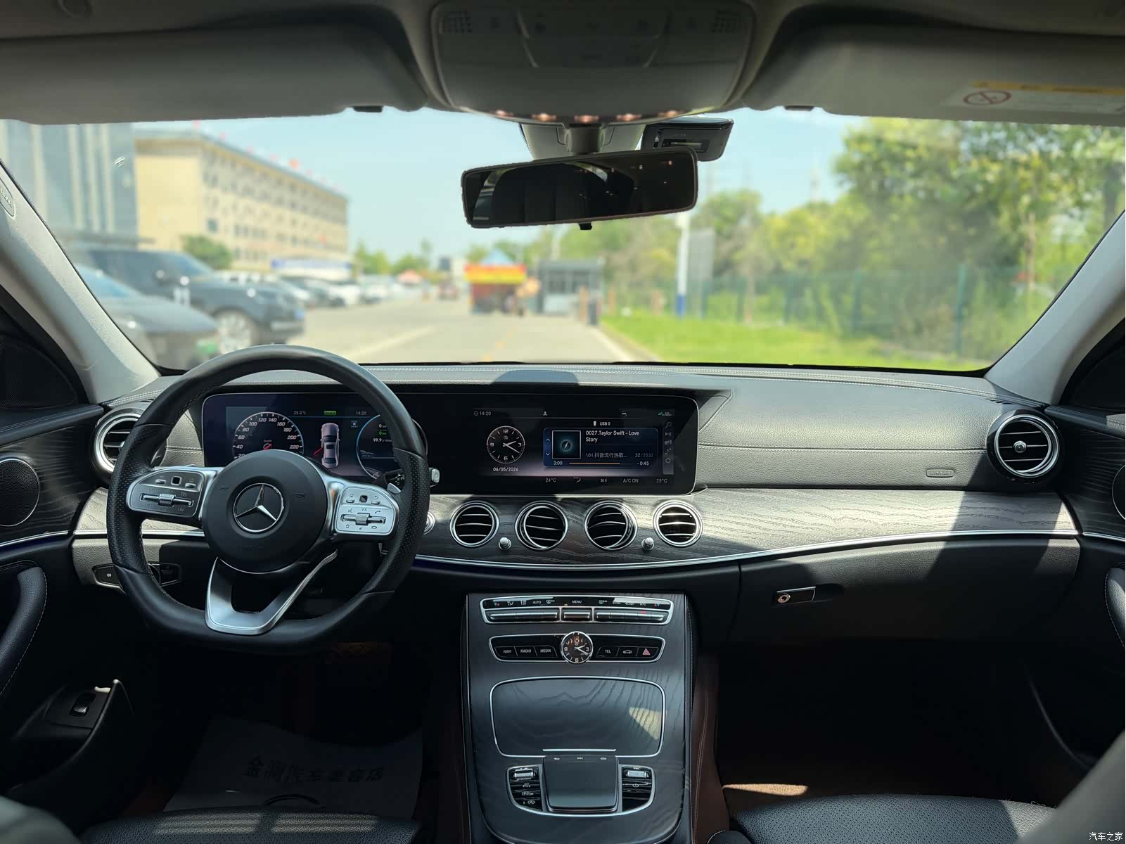 Mercedes-Benz E-Class, 2020 все фото